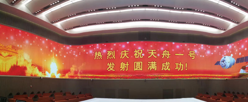 如何處理LED顯示屏黑屏問題